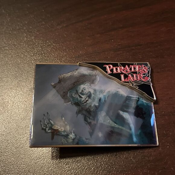Disneyland Resort WDI Pirate’s Lair‎ Skeleton In Moonlight Pin LE 300 - Picture 1 of 4